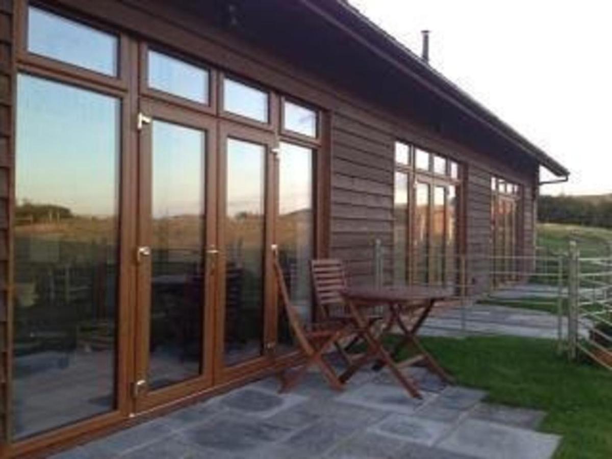 Bike Shed - Beautiful 1-Bed Cottage In Shorwell エクステリア 写真